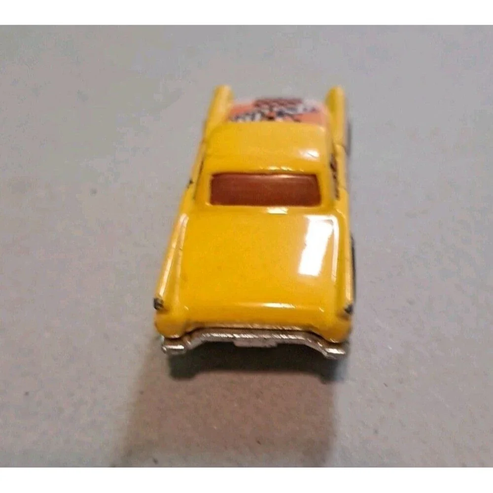 Hot Wheels '57 Ford T-Bird Tad's Taxi 1:64 Yellow Diecast Car 1977
